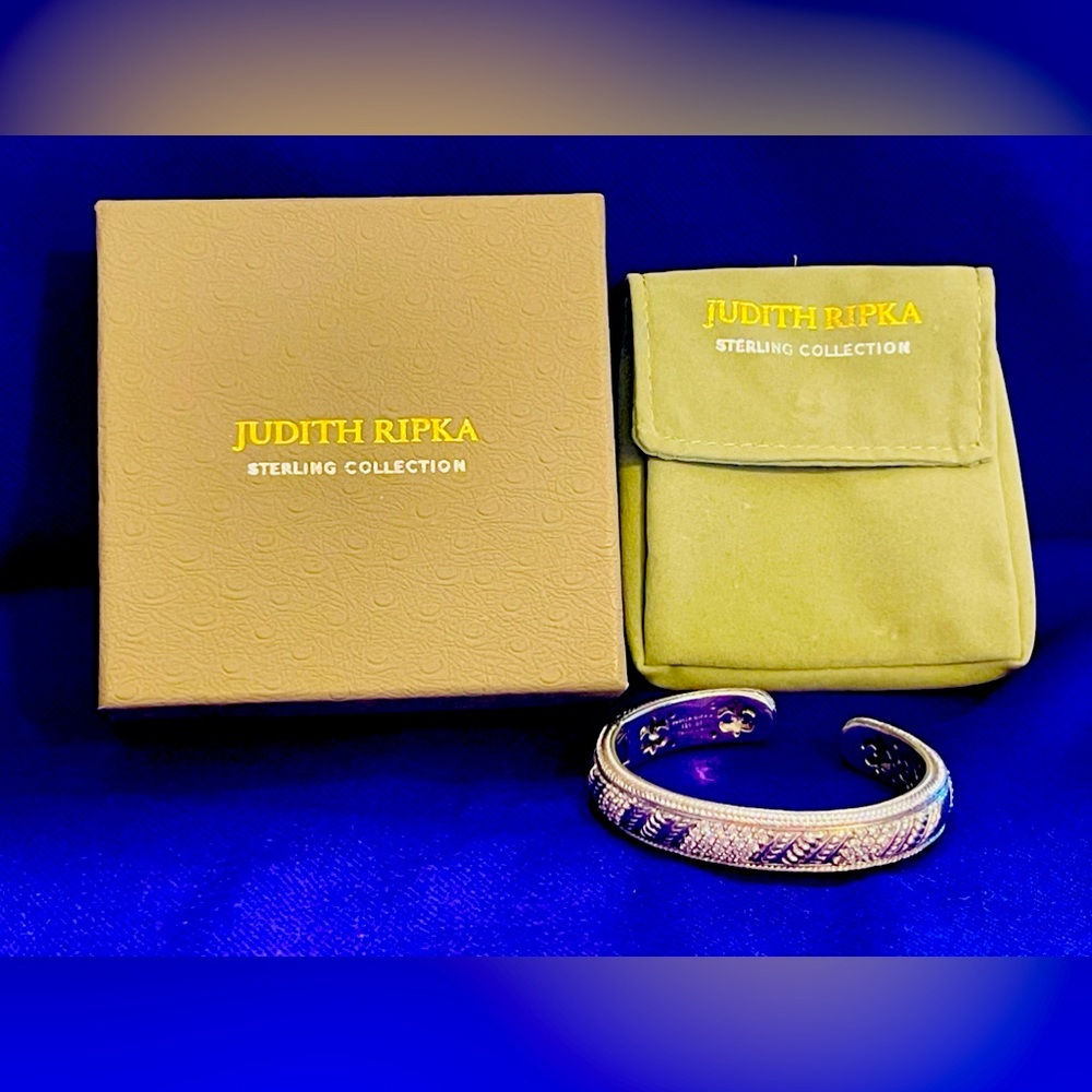 NWOT Judith Ripka Sterling Collection Diamonique Hinged Cuff Bracelet